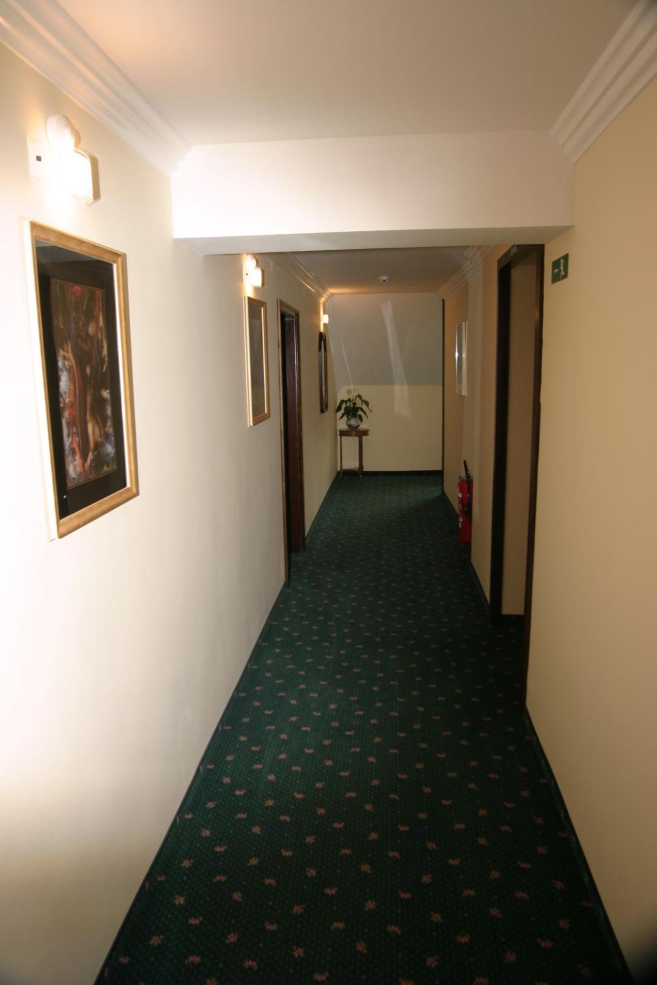 רדובליצ'ה Sport Manca Garni Hotel מראה חיצוני תמונה