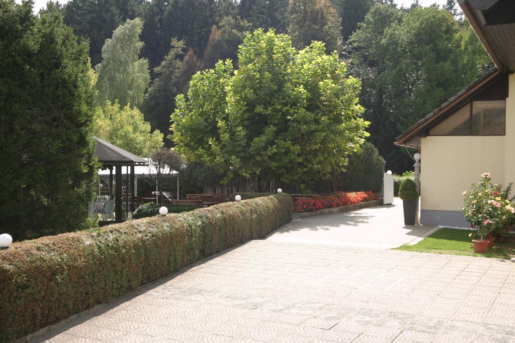 רדובליצ'ה Sport Manca Garni Hotel מראה חיצוני תמונה