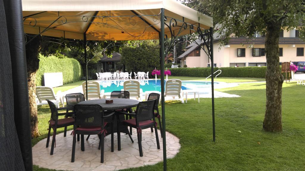 רדובליצ'ה Sport Manca Garni Hotel מראה חיצוני תמונה